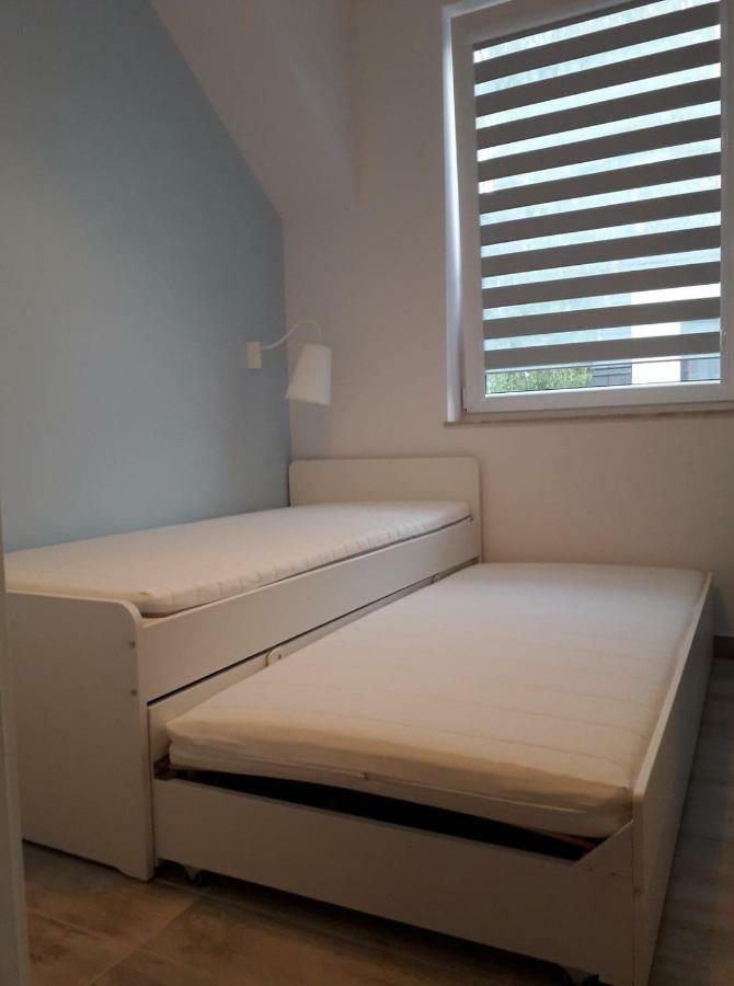 Nadmorski apartament z ogrodem Łukęcin Zewnętrze zdjęcie